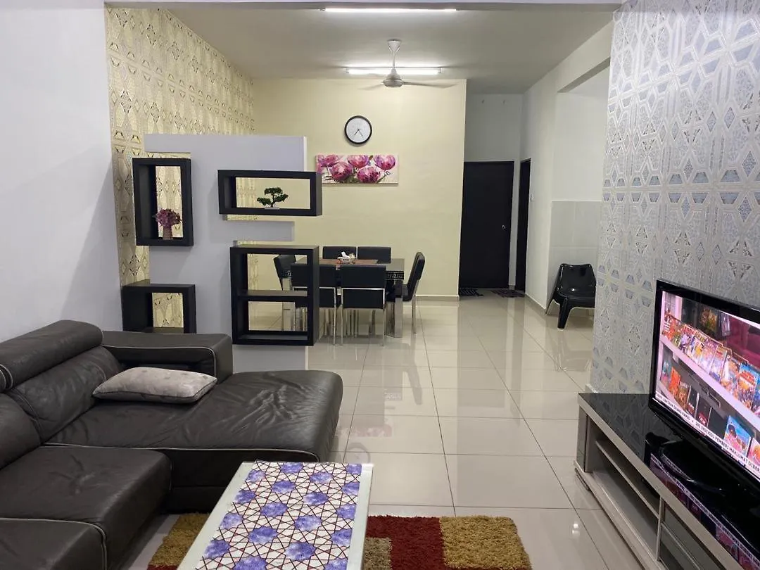 Homestay Ayer Keroh Mitc elérhetőségei